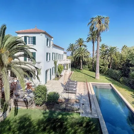 Willa Leader Large Contemporary With Luxurious Design, Pool And View Cannes